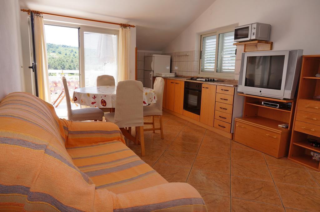 Apartments Ivona لومباردا الغرفة الصورة