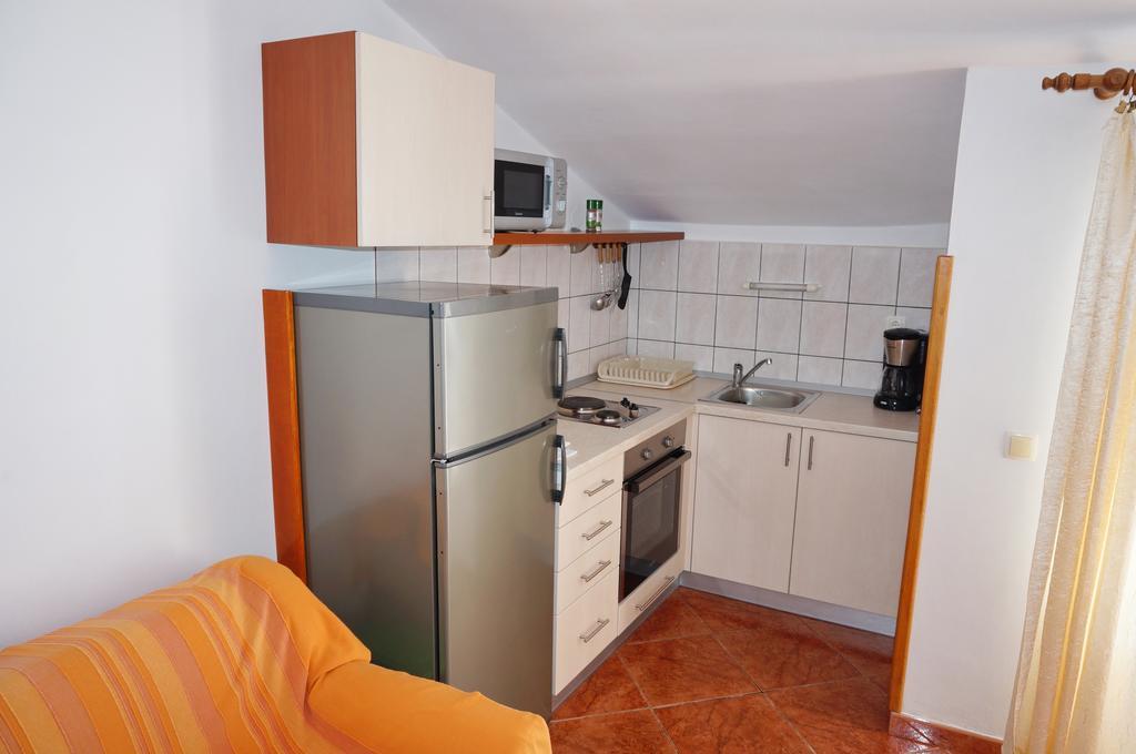 Apartments Ivona لومباردا الغرفة الصورة