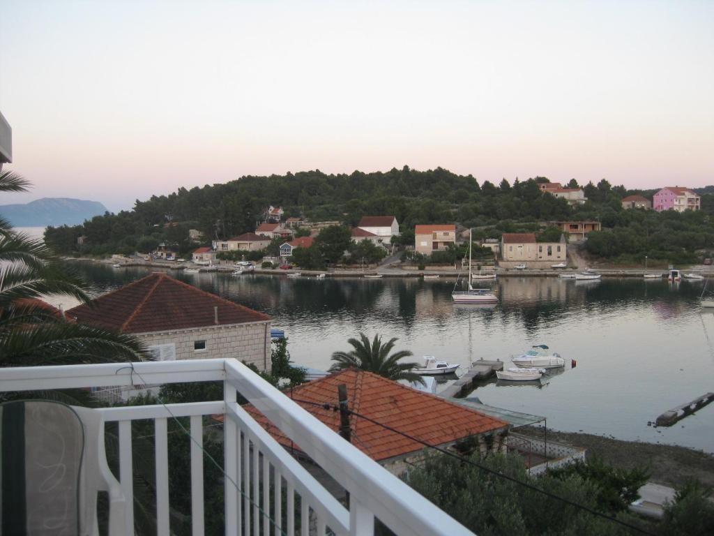 Apartments Ivona لومباردا الغرفة الصورة