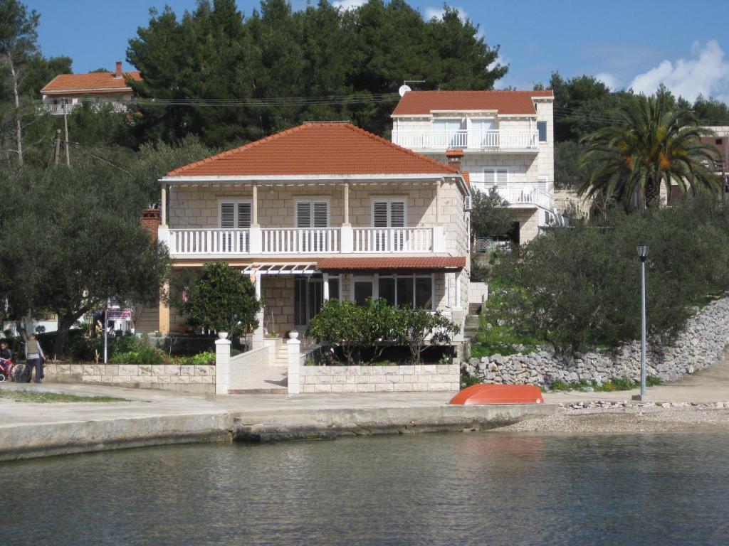Apartments Ivona لومباردا المظهر الخارجي الصورة